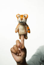 Load image into Gallery viewer, Tiger Finger Puppet